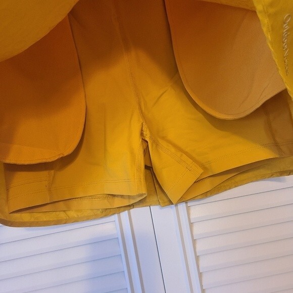 Outdoor Voices Goldfinch city sport skort size M NWT - Picture 6 of 10